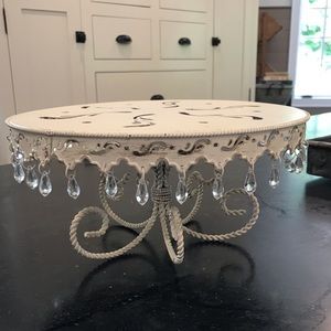 Decorative wire stand.